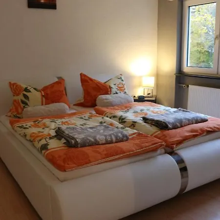 In Mit Schlafzimmer, Kueche Und Bad Апартаменты Вальдорф